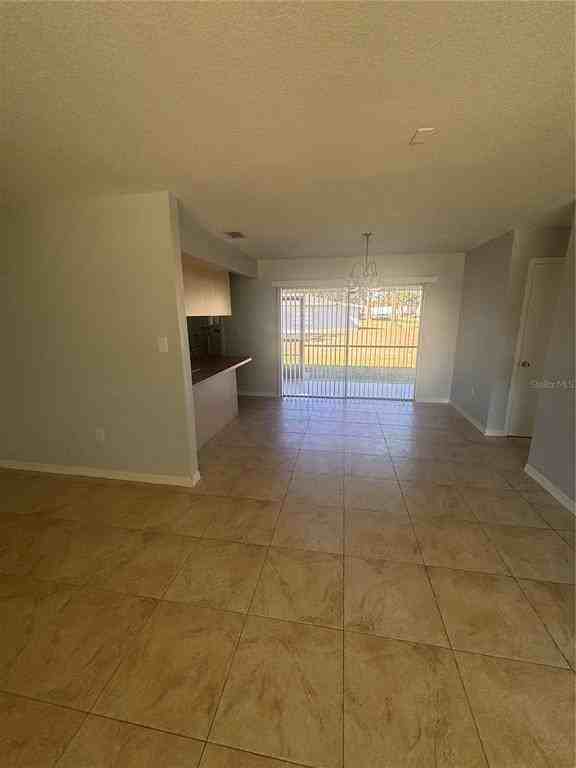 327 Dundee Dr #327 - Photo 3 of 9