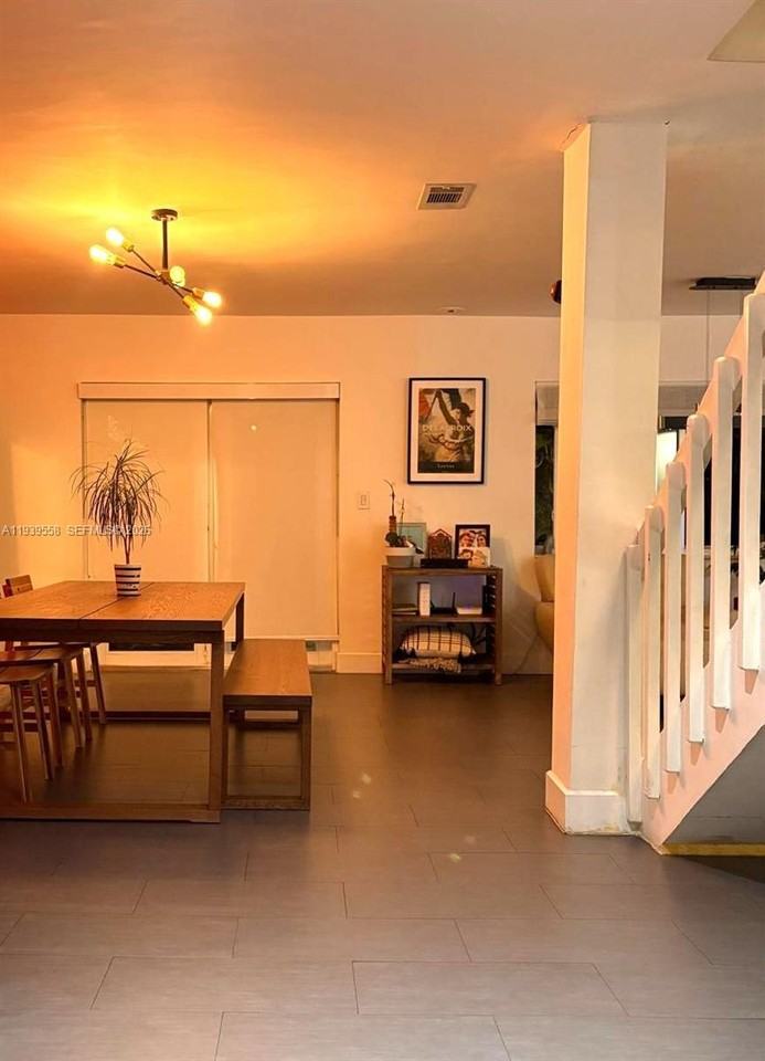 13881 Ne 2nd Ct #13881C6 - Photo 3 of 50