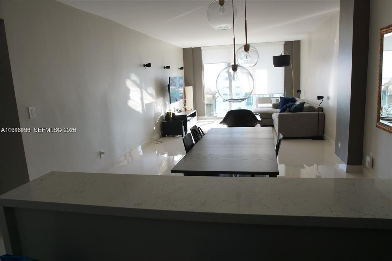 19390 Collins Ave #19390-1422 - Photo 4 of 13