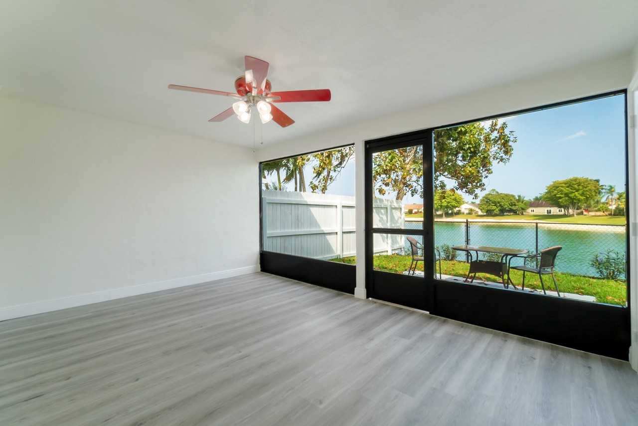 23040 Floralwood Ln #23040 - Photo 2 of 31