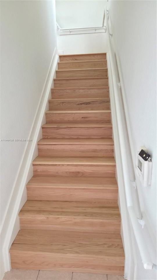 2101 Belmont Ln #2101-2101 - Photo 5 of 38