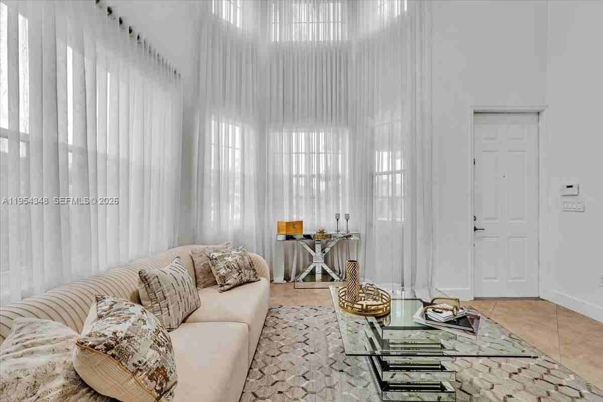 773 Sw 120th Ave #773 - Photo 3 of 50