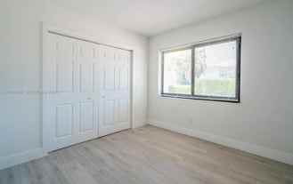 7925 Crespi Blvd #7925 - Photo 1 of 1