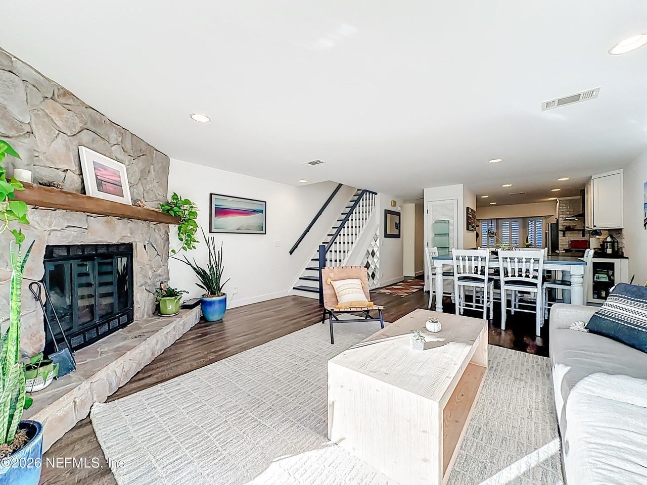 2009 Seminole Rd #2009 - Photo 6 of 50