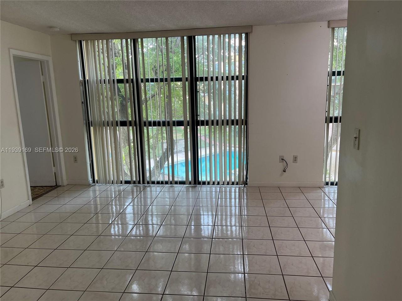 Sw 16th St #11750-3211 - Photo 6 of 13