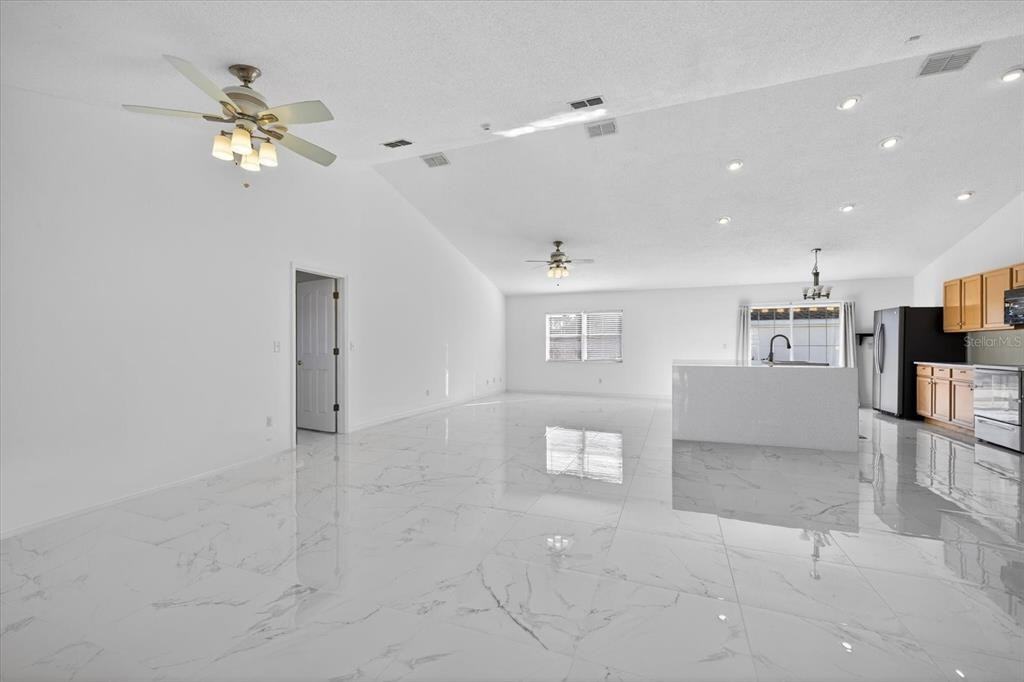 13110 Lola Dr #13110 - Photo 6 of 40