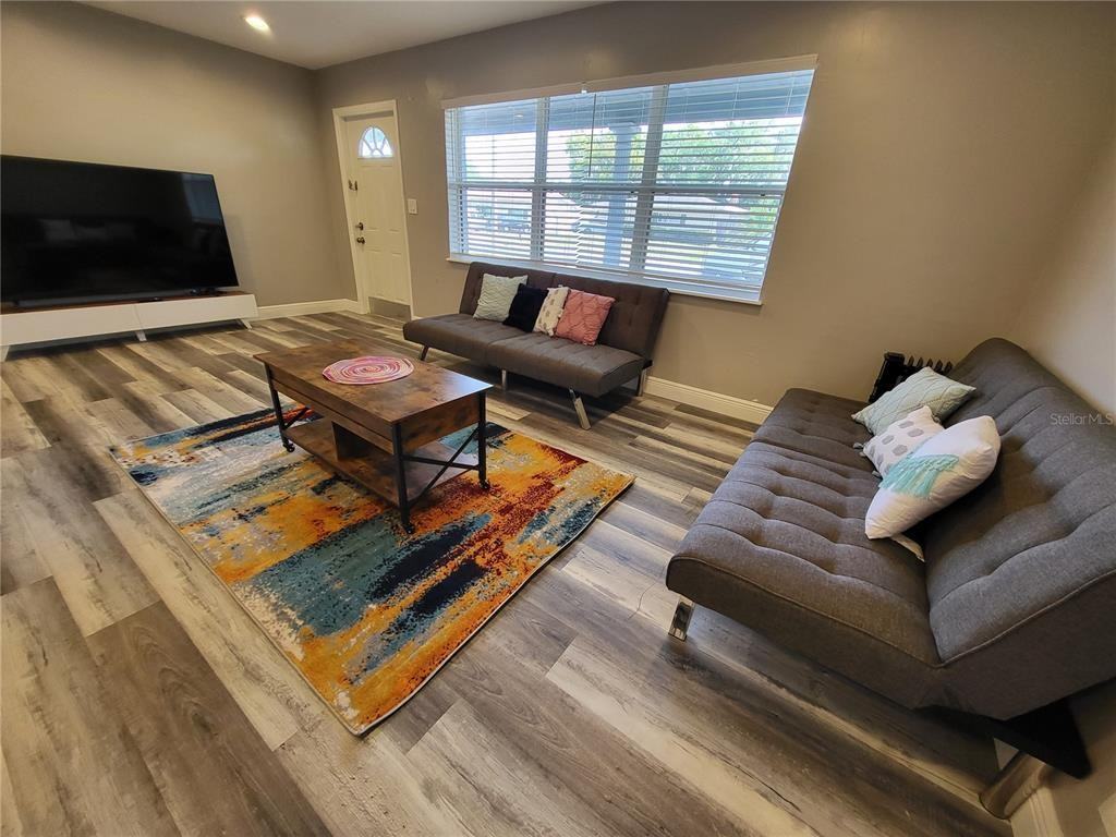 5624 Lime Way #5624A - Photo 3 of 27