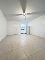 featured image of 1721 Plunkett St #1721B