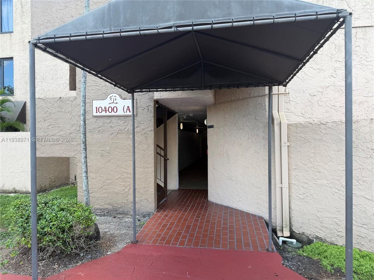 10400 Sw 108th Ave #10400A201 - Photo 4 of 12