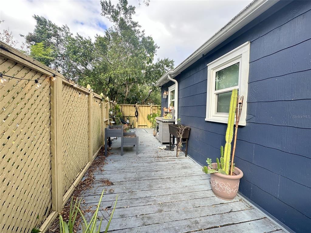 1419 E Jean St #1419 - Photo 7 of 22