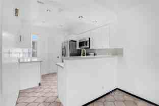 137 Ne 1st Ct #137A - Photo 1 of 1