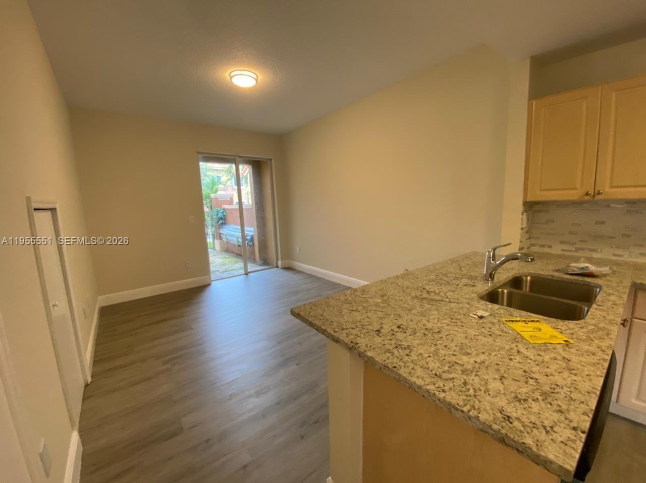 611 Sw 107th Ave #611-1702 - Photo 2 of 18