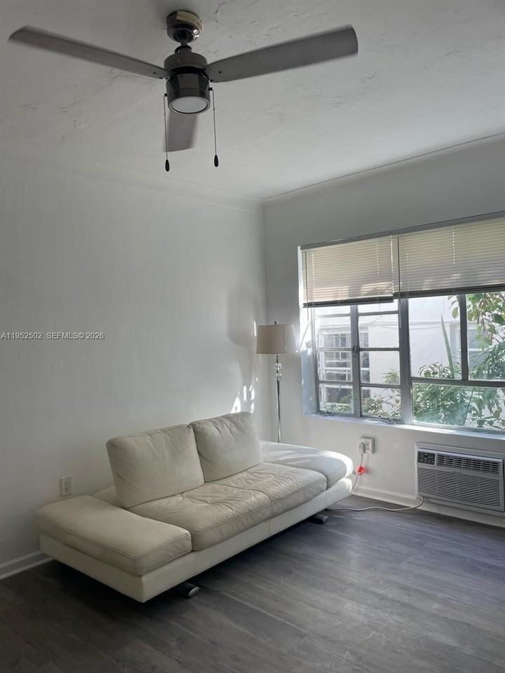 1611 Euclid Ave #1611-3 - Photo 5 of 21