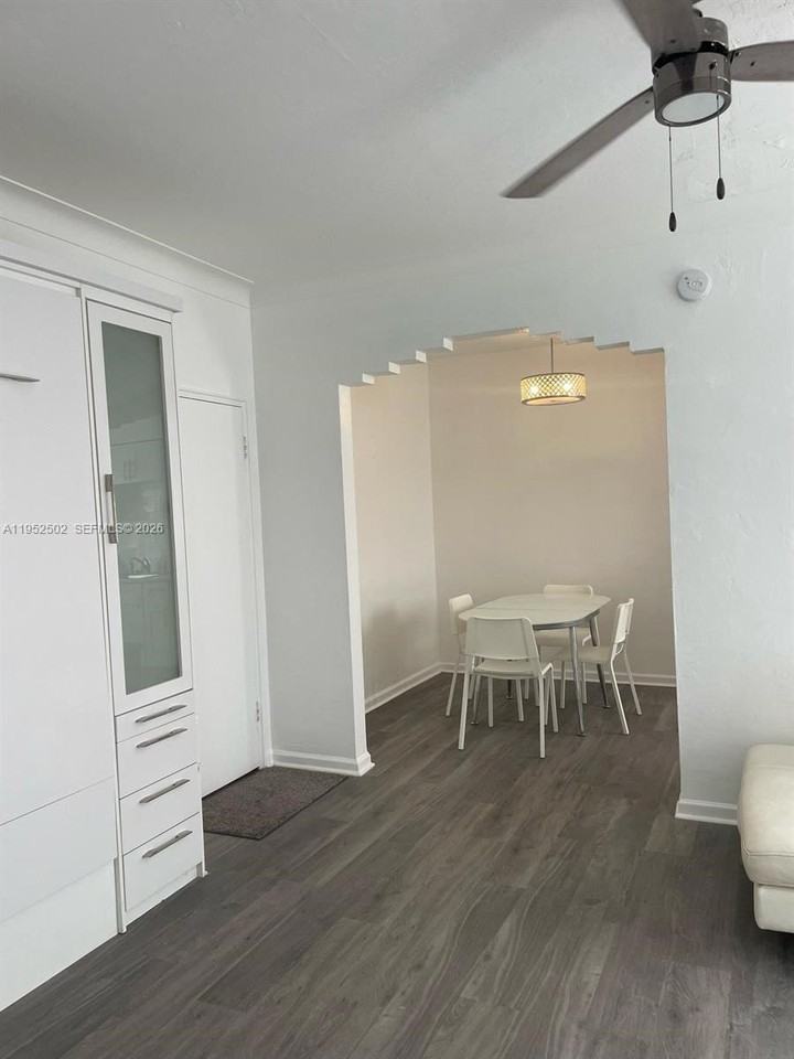 1611 Euclid Ave #1611-3 - Photo 7 of 21