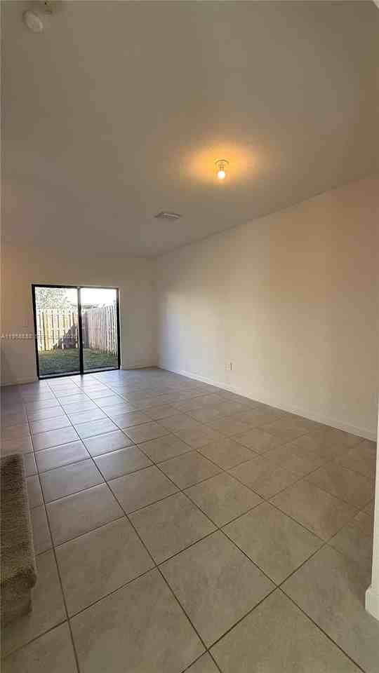 13229 Sw 286th Ter - Photo 3 of 37