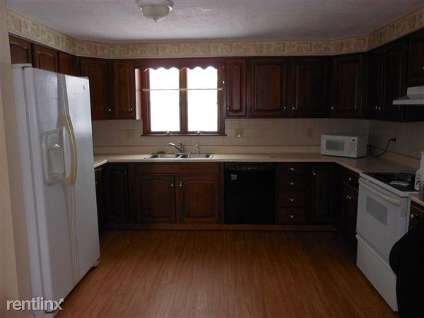 7068 Academy Ln - Photo 2 of 11