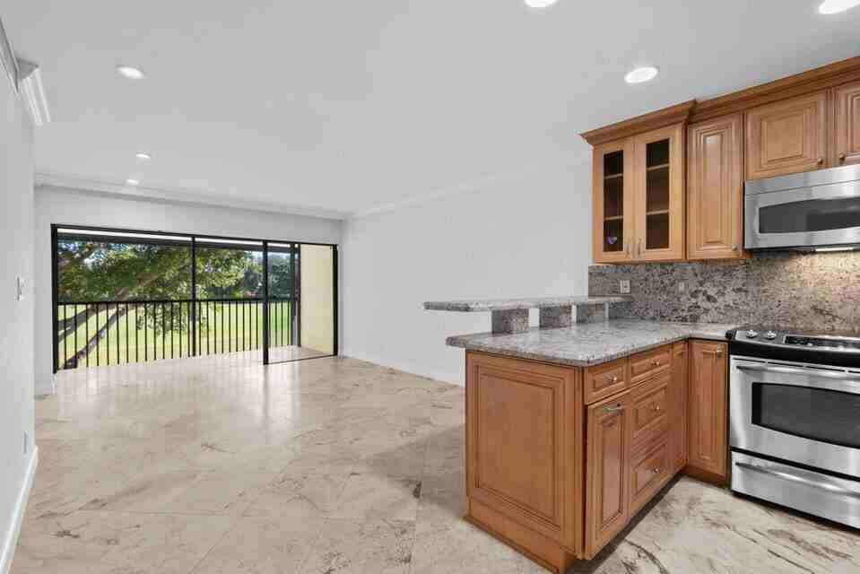 451 Greensward Ln #451201B - Photo 6 of 12