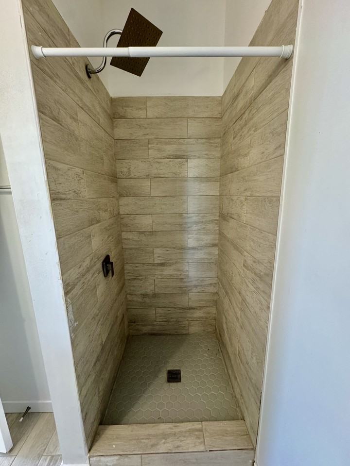 2026 N 8th St #2 - Photo 4 of 8