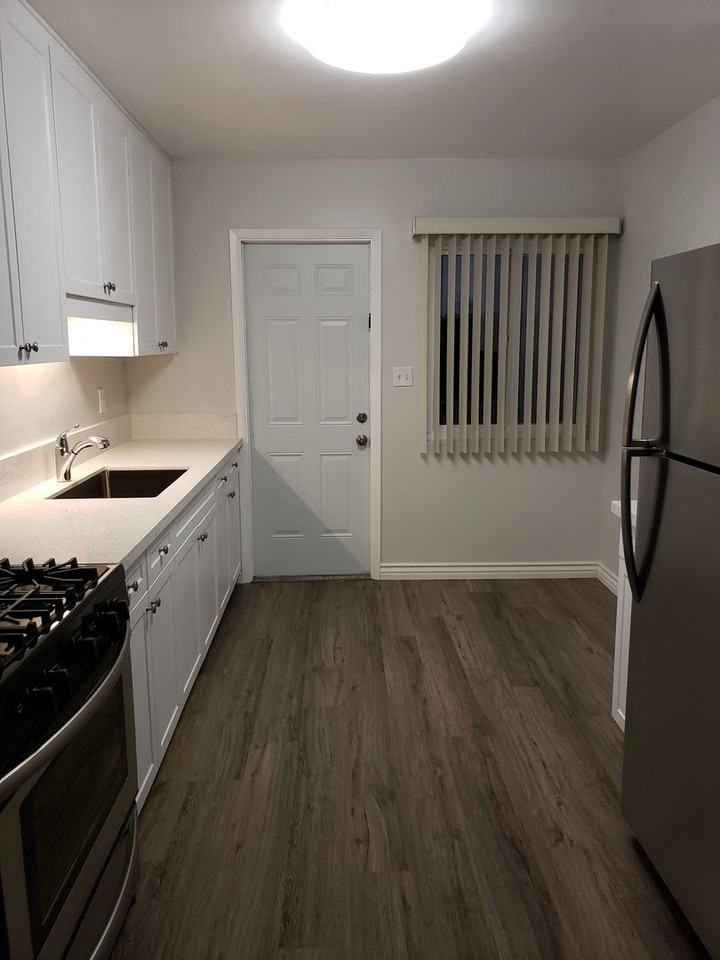 4057 Ohio St - Photo 7 of 20