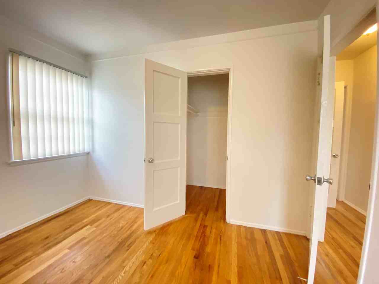 360 Rennie Ave #1 - Photo 6 of 9