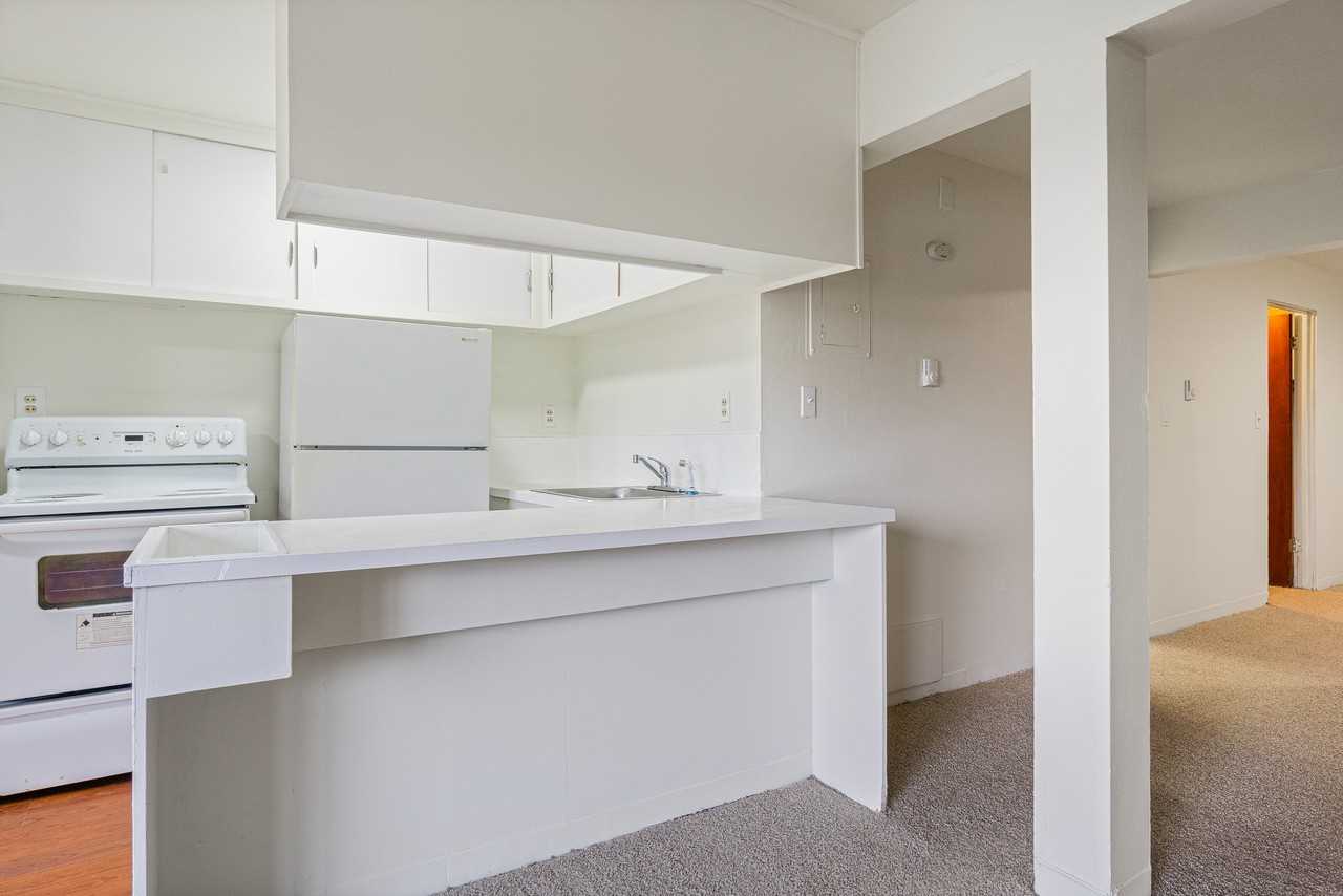 1320 14th Avenue South // Garden Apartments - Photo 2 of 35