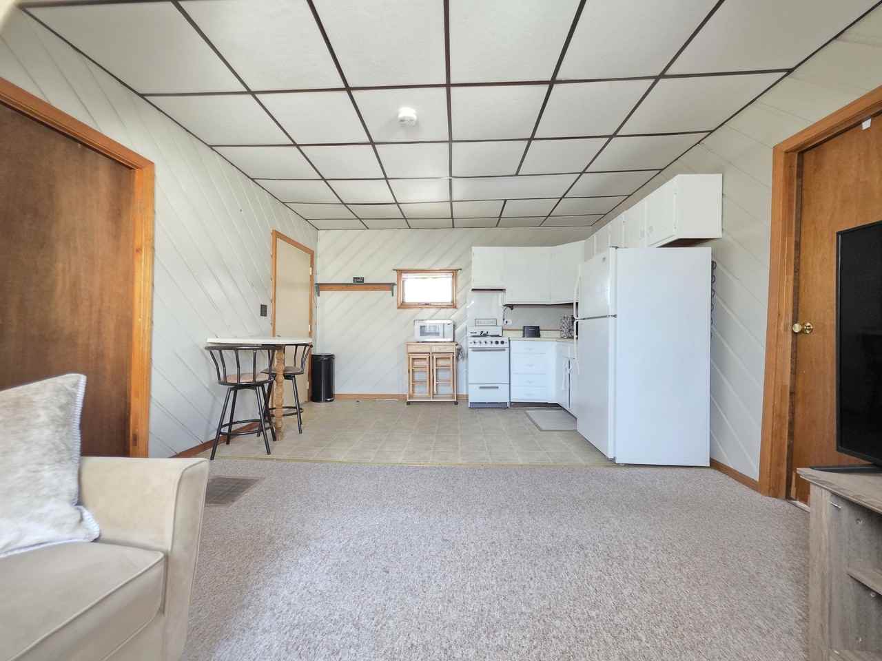 82 Fourth Street - Photo 5 of 18