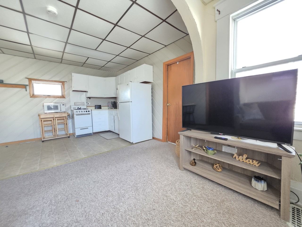 82 Fourth Street - Photo 6 of 18