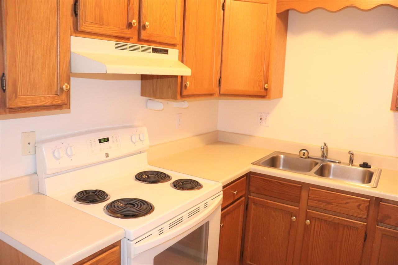 3507 Queen Dr - Photo 2 of 21