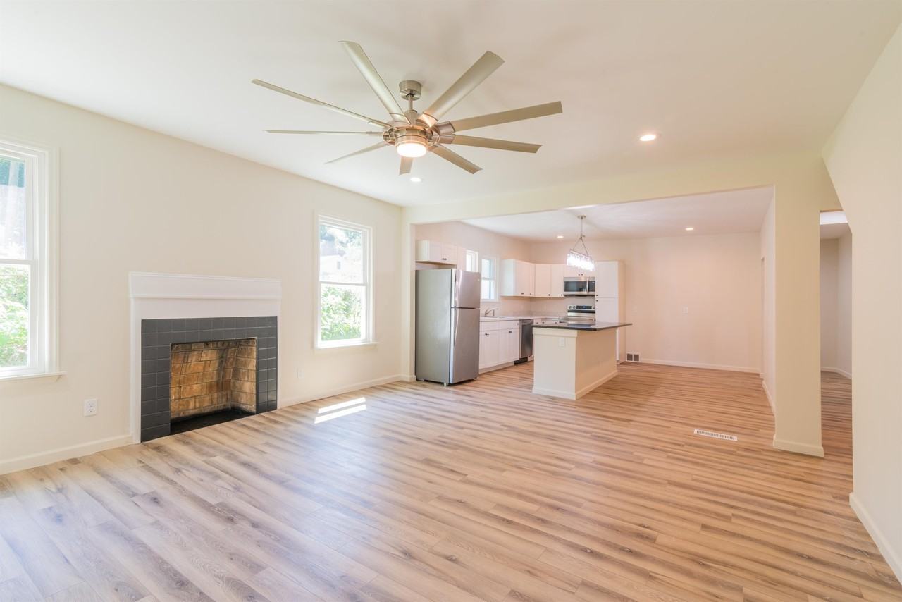 506 East Marion Street - Photo 2 of 19