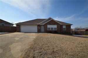 featured image of 904 Sw Natchez Ct