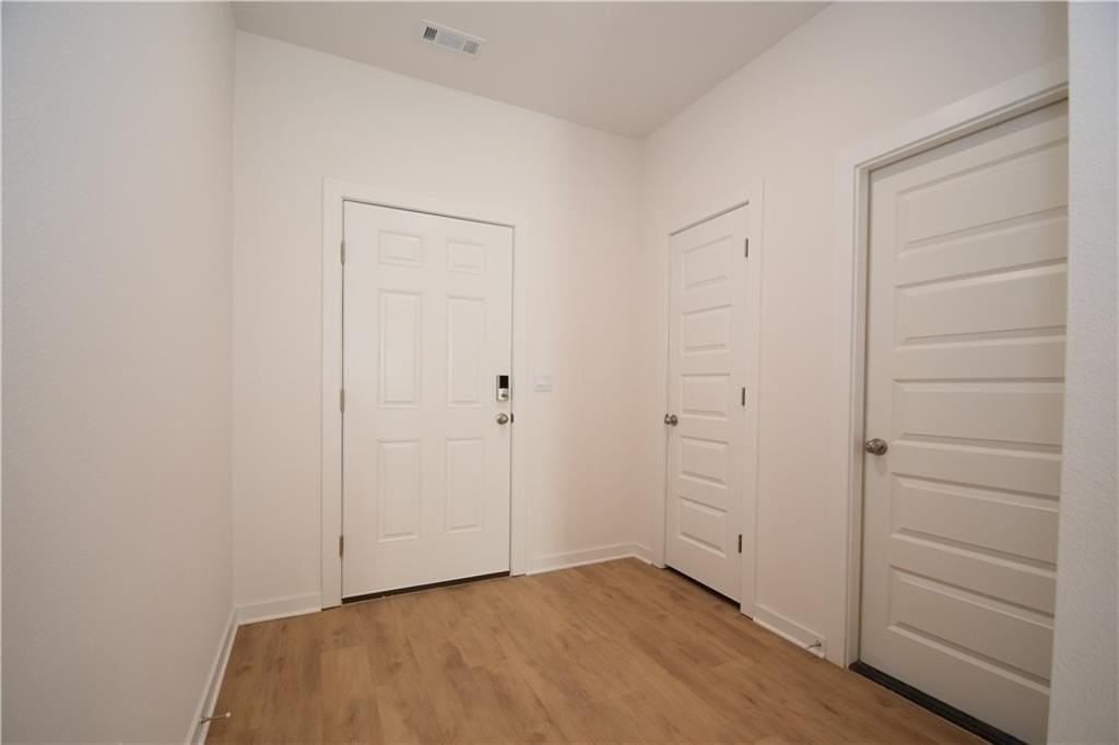 3071 Laredo Ln - Photo 2 of 24