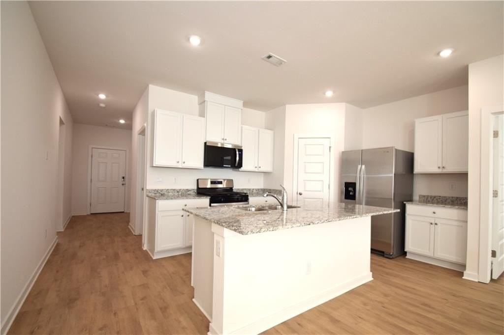 3071 Laredo Ln - Photo 4 of 24