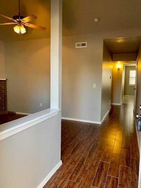 501 Sw 11th St #A - Photo 2 of 12