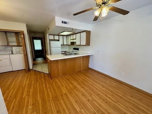 417 N Pleasant St #202 - Photo 2 of 8