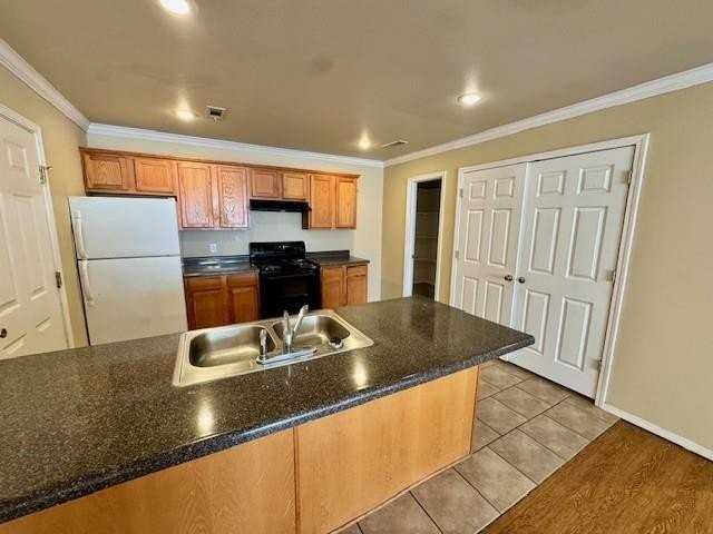 1602 N Willowbrook Dr - Photo 6 of 14