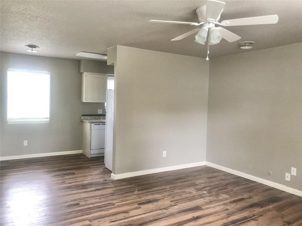 419 S Cleveland St #B - Photo 3 of 8