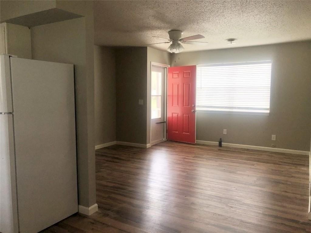 419 S Cleveland St #B - Photo 4 of 8