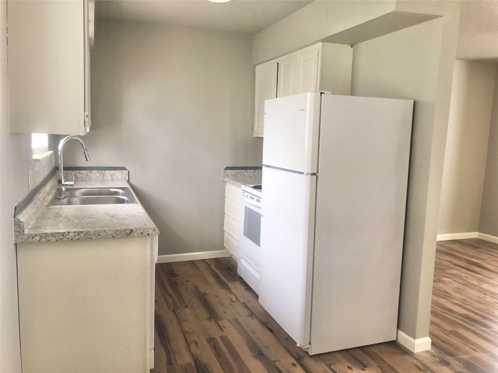 419 S Cleveland St #B - Photo 5 of 8