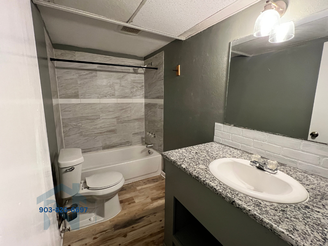 Valley View Apartments - Photo 5 of 6