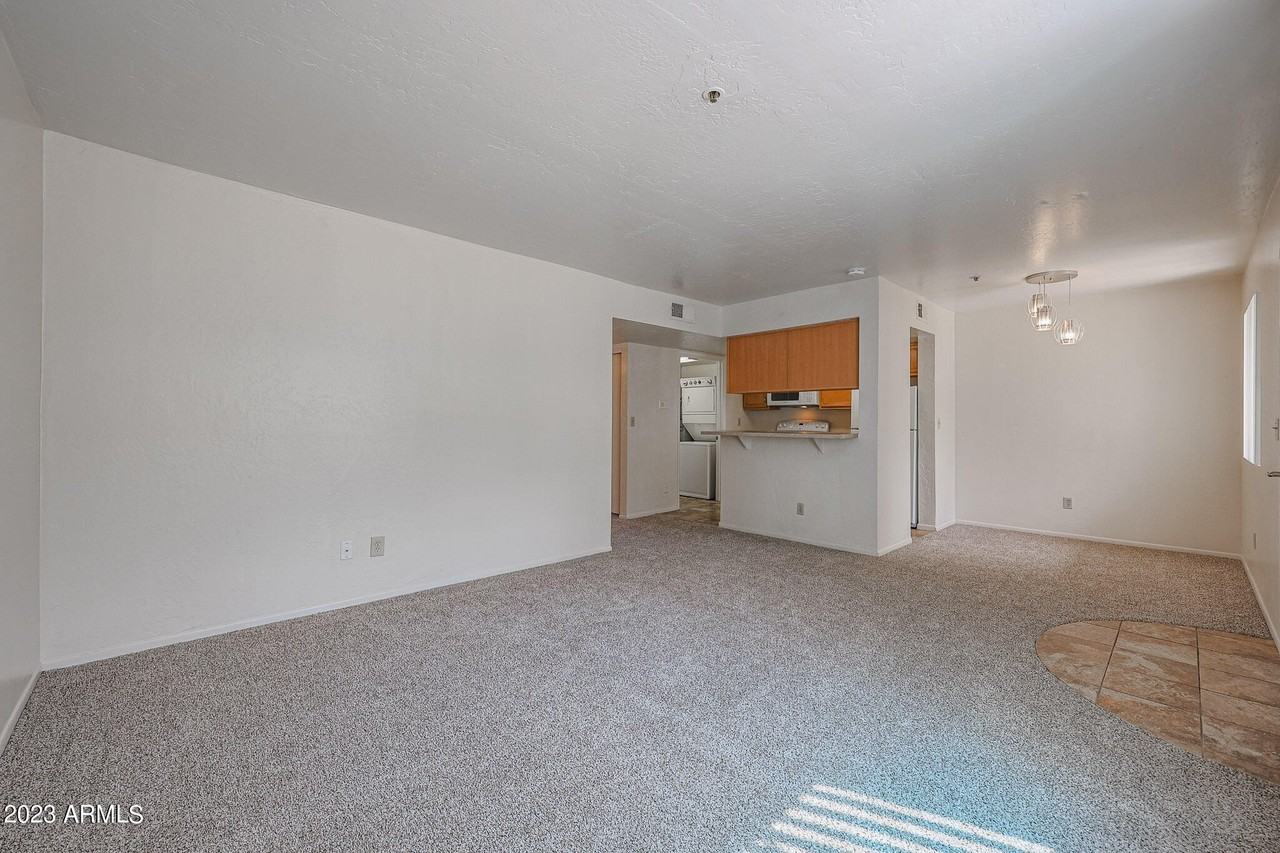 12123 W Bell Rd Unit 206 #206 - Photo 3 of 28