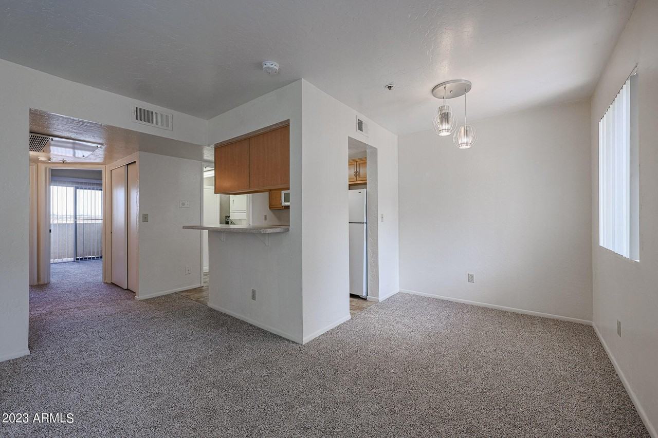 12123 W Bell Rd Unit 206 #206 - Photo 7 of 28