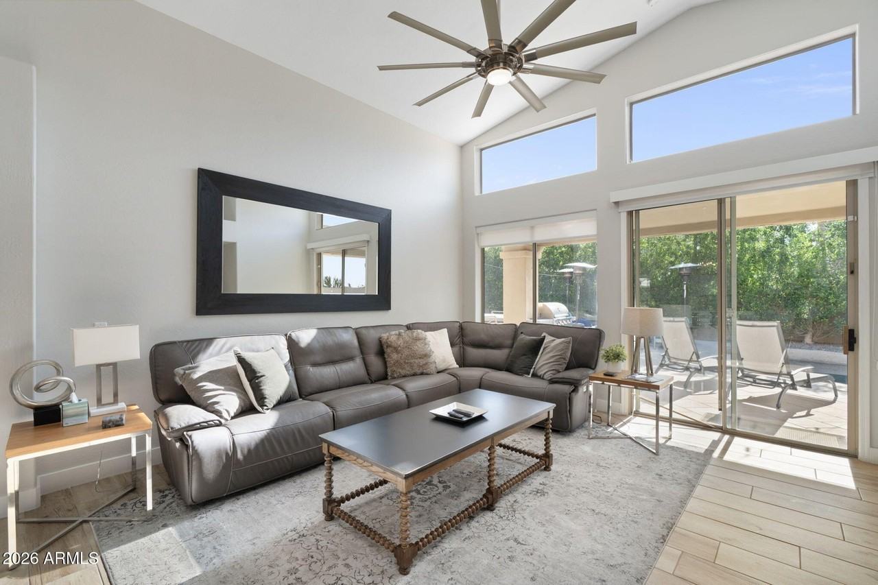 10263 E Acacia Dr - Photo 7 of 36