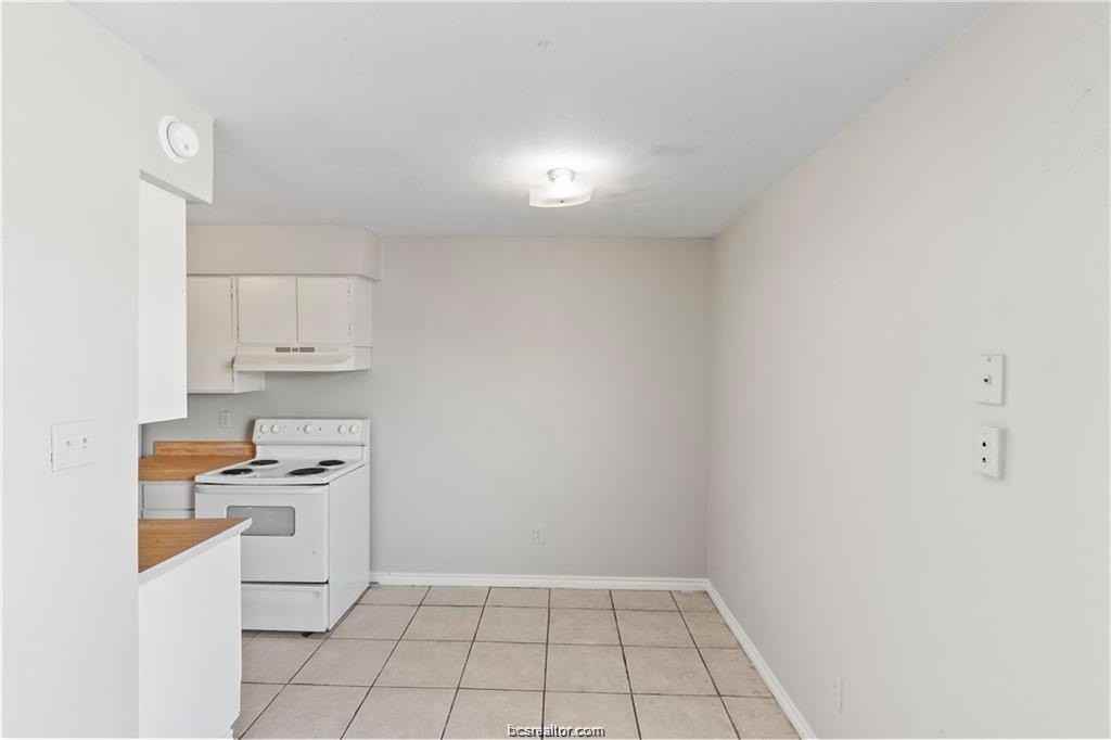 2815 Cypress Bend Cir #B - Photo 6 of 27