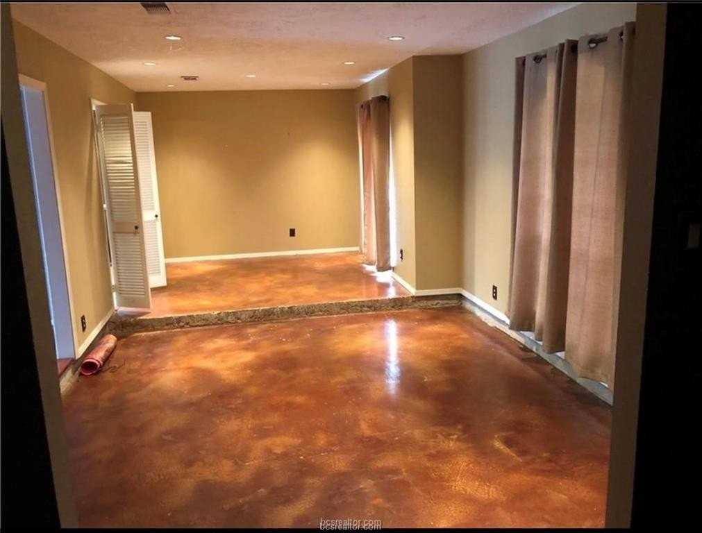 3700 Stillmeadow Dr - Photo 5 of 23