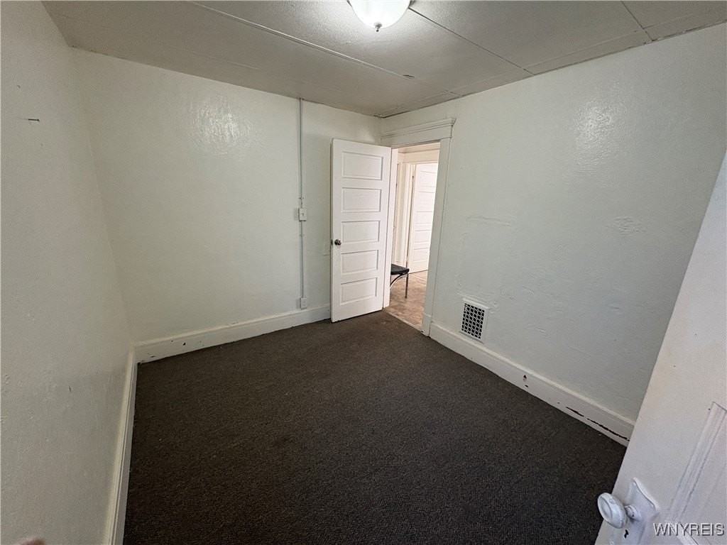 2445 Bailey Ave - Photo 7 of 8