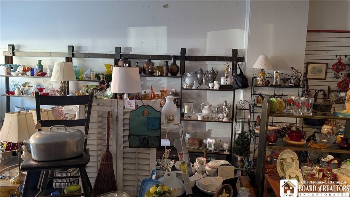 44 E Main St - Photo 5 of 9