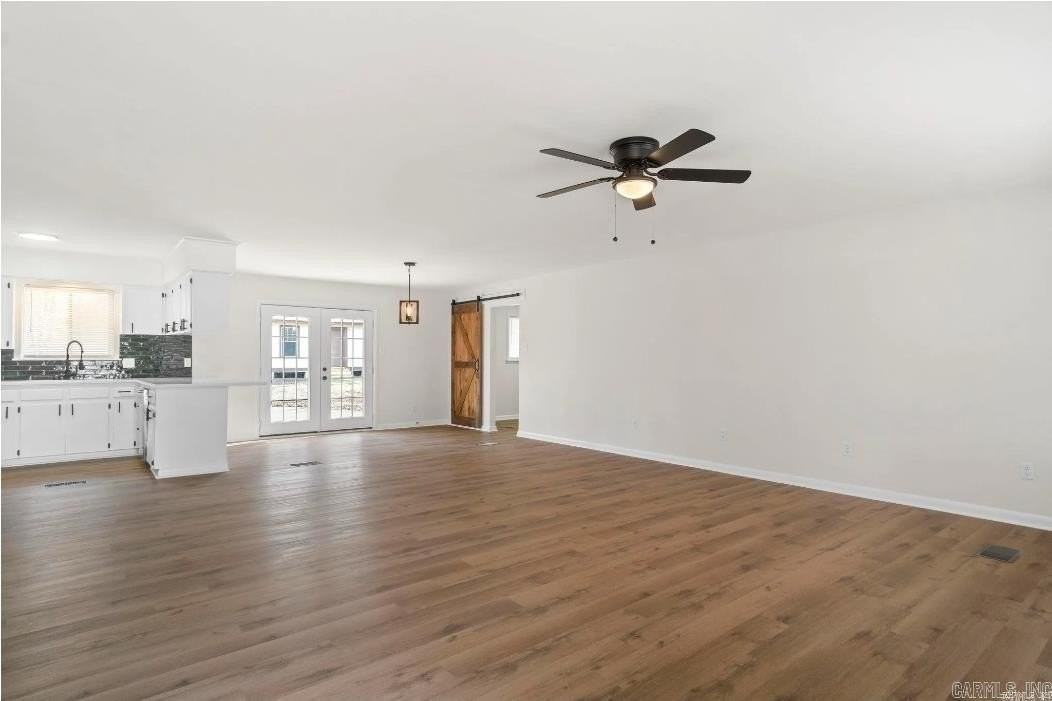 7109 Forest Dale Dr - Photo 5 of 26