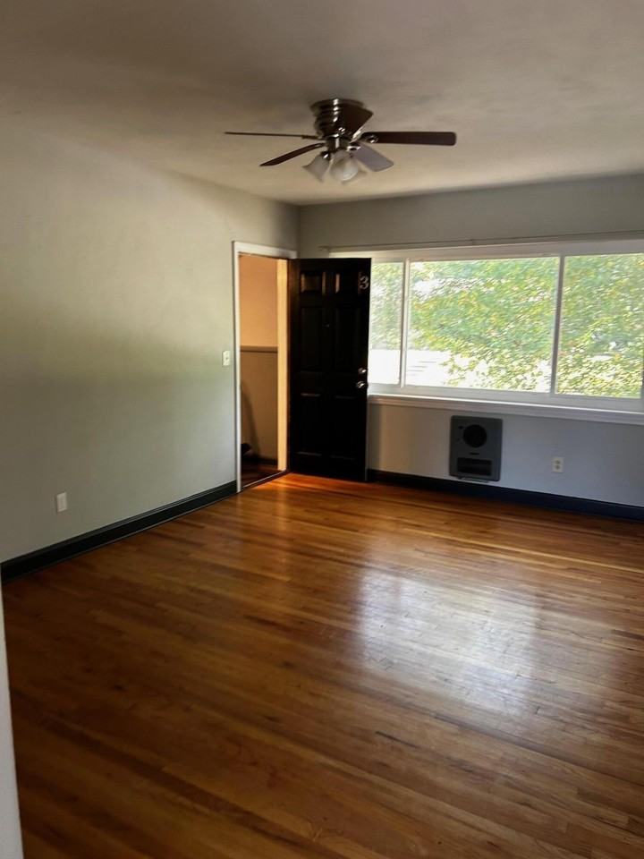 Tacoma Ave - Photo 3 of 7