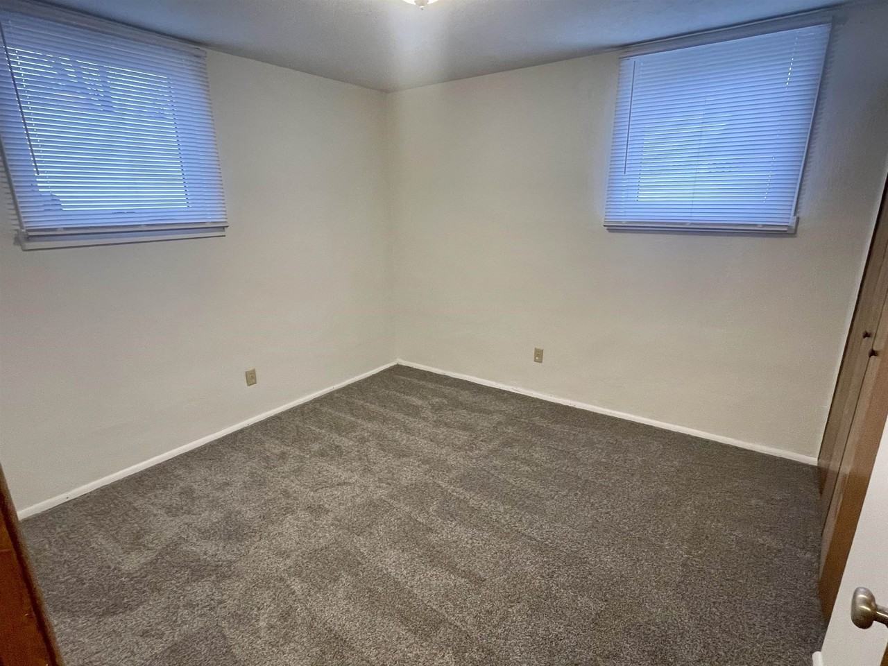 3003 28th St - Photo 3 of 7