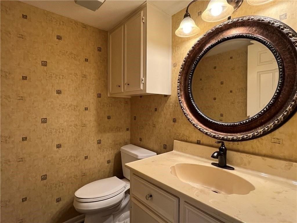 6638 Long Meadow Dr Apt C #C - Photo 4 of 17